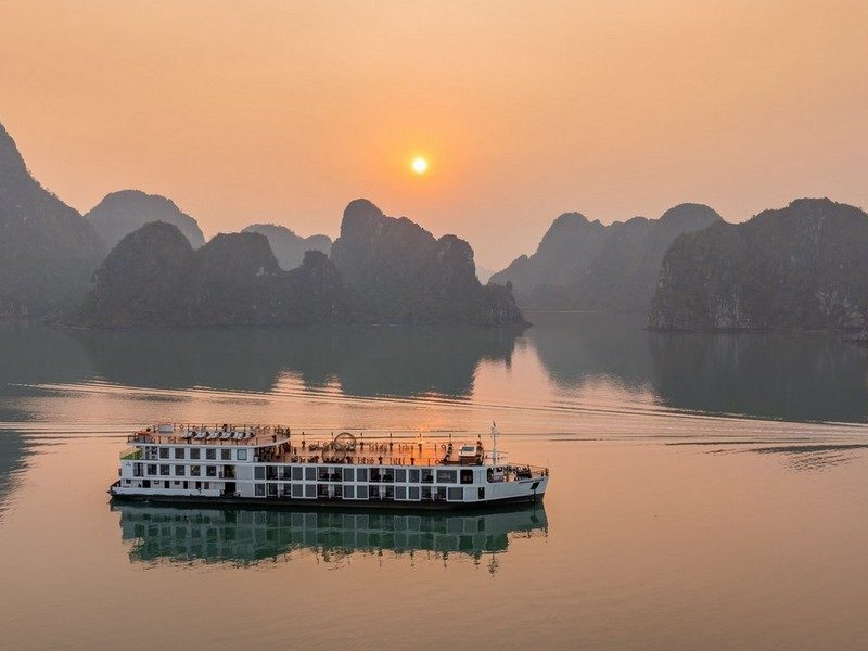 Du thuyền Indochine Grand