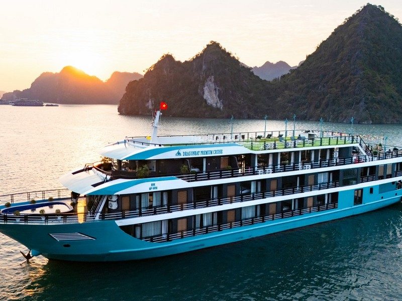 Dragon Bay Premium Cruise