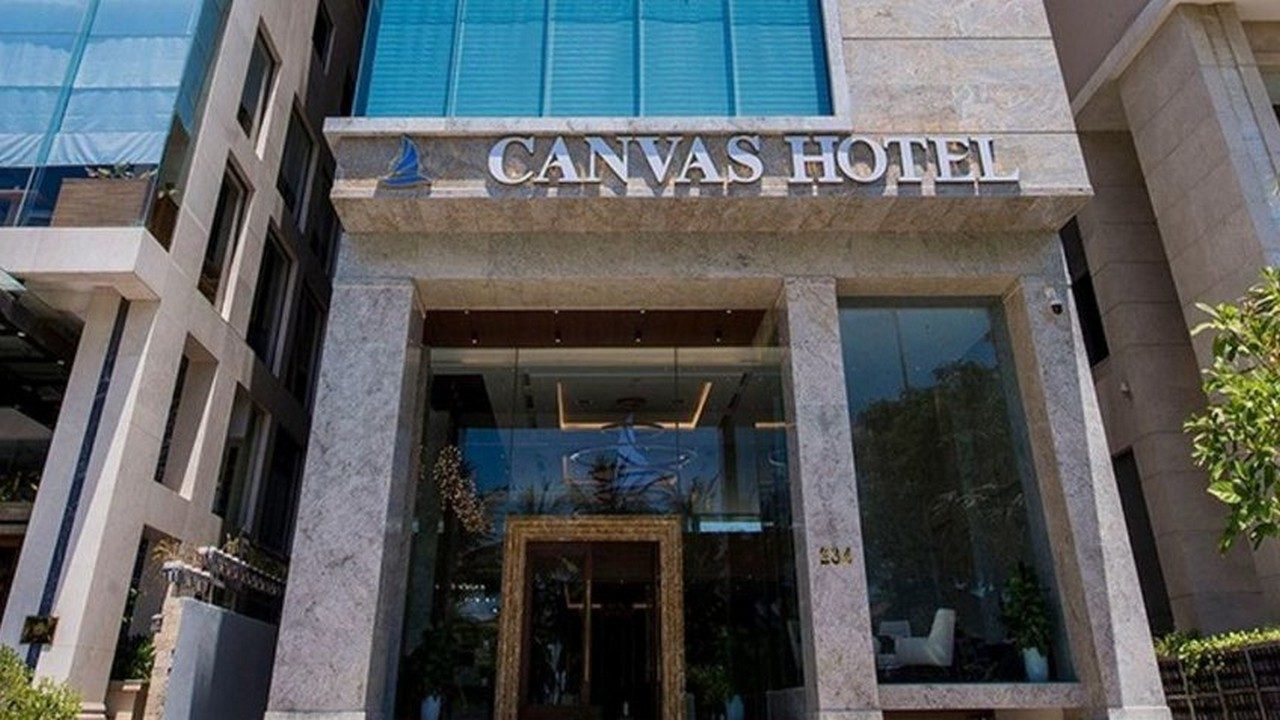 Canvas Hotel