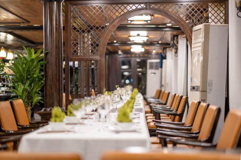 Du thuyền Victory Star 5*