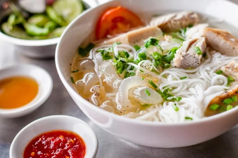 Địa Điểm Ăn Uống Nha Trang - Hải Sản Tươi Sống Và Đặc Sản Miền Biển