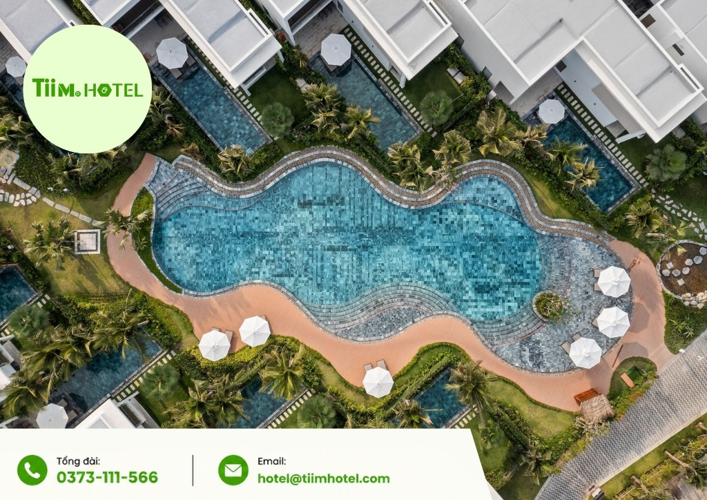 resort hồ tr&agrave;m c&oacute; b&atilde;i biển ri&ecirc;ng