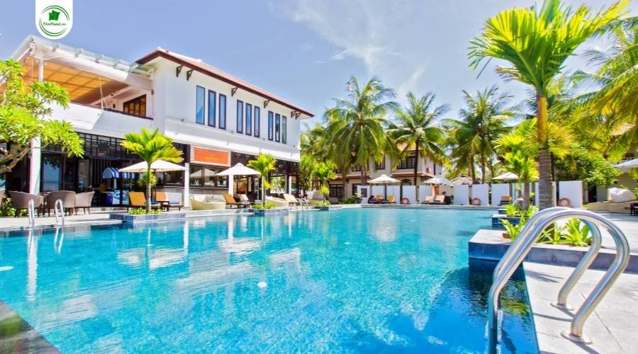 Khách sạn Hoi An Beach Resort 4 sao gần phố cổ Hội An