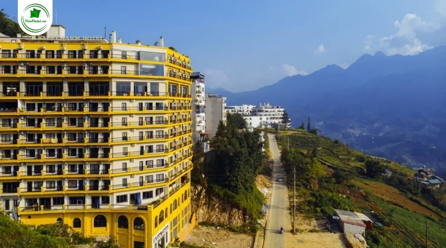 Khách sạn Charm Hotel 4 sao Sapa view đẹp