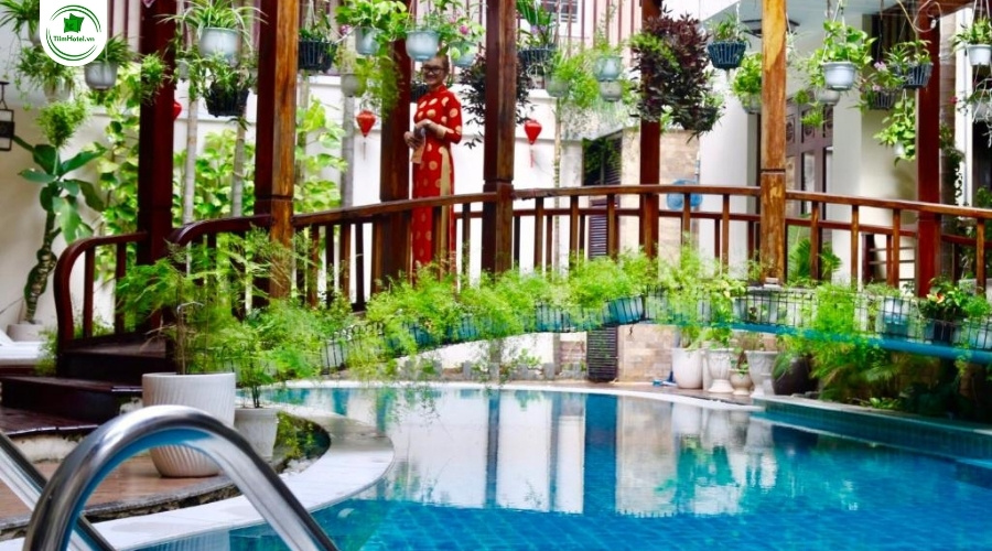 Khách sạn Long Life Riverside Hotel 3 sao ở Hội An