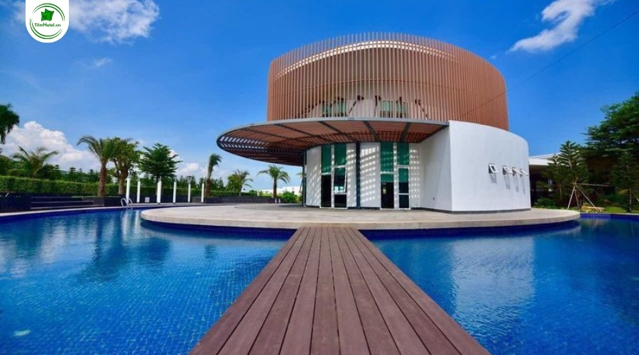 Khách sạn Oceanami Villas & Beach Club view biển ở Phước Hải