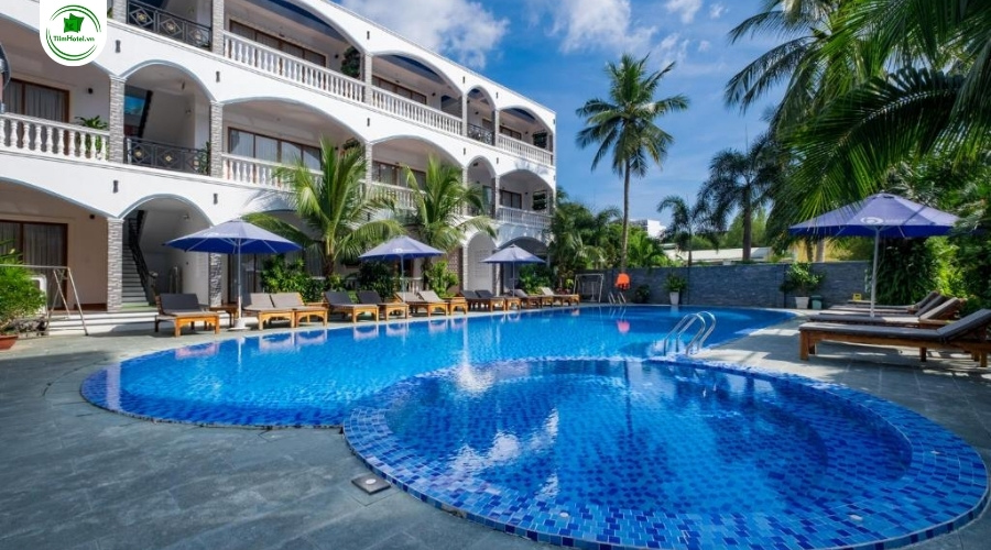 Khách sạn 3 sao Brenta Hotel Phu Quoc gần biển view đẹp