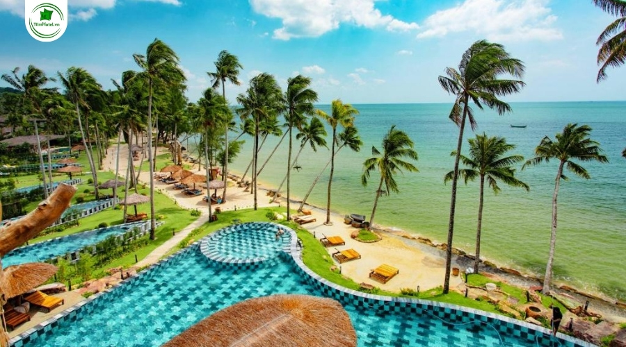 Khách sạn Grand Ocean Bay Phu Quoc gần biển Ông Lang