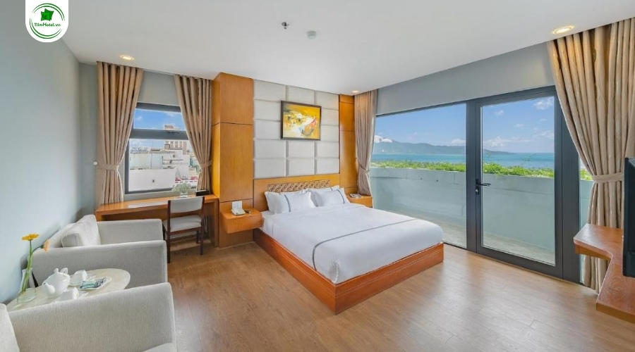 Khách sạn 3 sao Fansipan Đà Nẵng Hotel gần sông Hàn