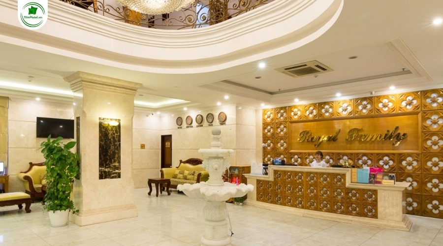 Khách sạn 3 sao Royal Family Hotel gần biển Đà Nẵng