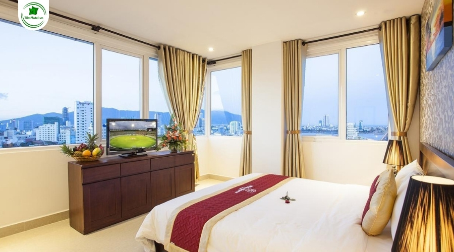 Khách sạn 3 sao White Snow Hotel view cầu rồng Đà Nẵng