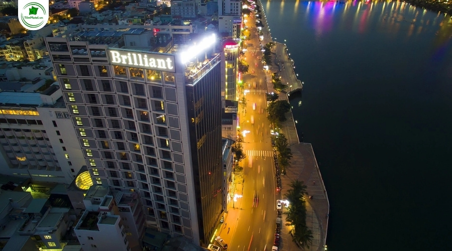 Khách sạn 4 sao Brilliant Hotel đường Bạch Đằng Đà Nẵng