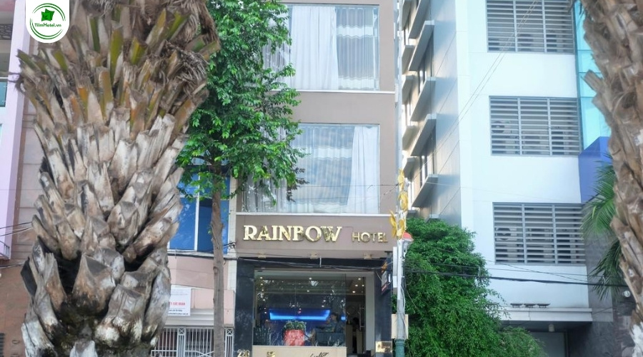 Khách sạn Rainbow Hotel đường Bạch Đằng Đà Nẵng giá rẻ