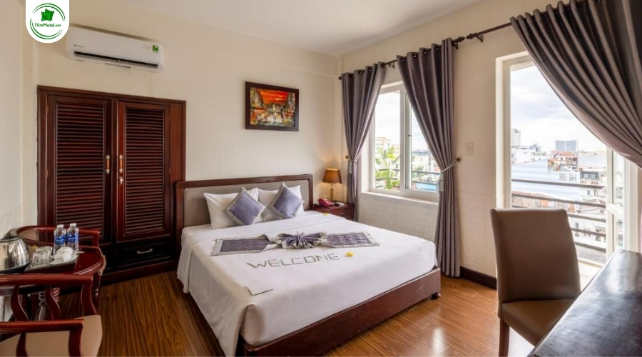 Khách sạn 3 sao Baly Hotel Huế giá rẻ