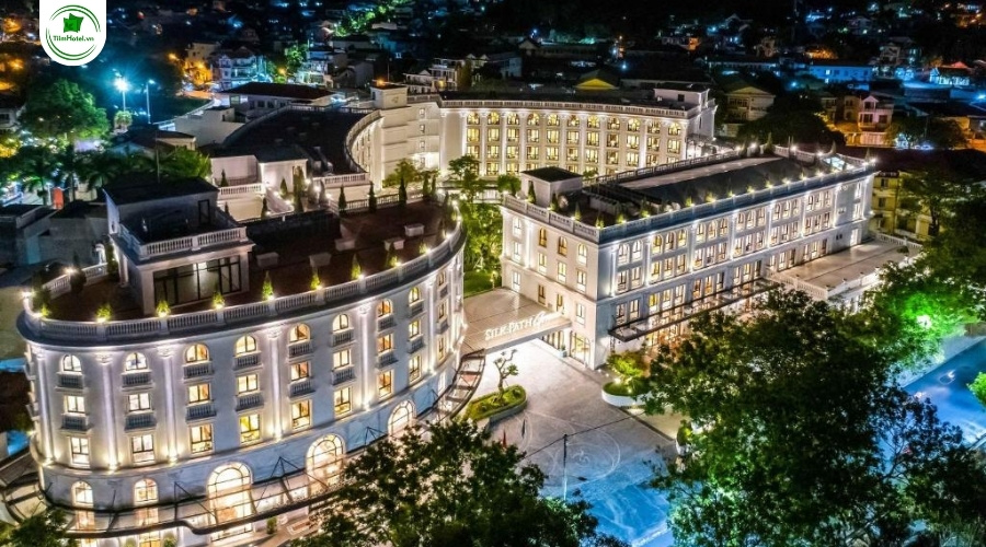 Khách sạn 5 sao Huế Silk Path Grand Hue Hotel & Spa