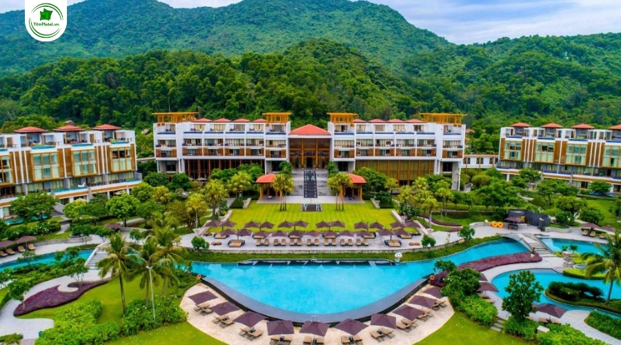 Khách sạn Angsana Lăng Cô Resort gần biển Lăng Cô Huế