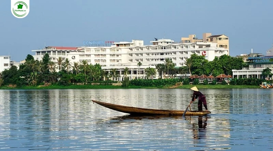 Khách sạn gần bệnh viên trung ương Huế Century Riverside