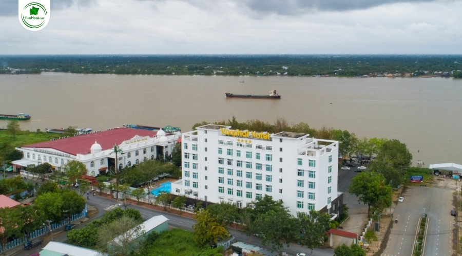 Khách sạn 4 sao Vạn Phát Riverside ở Cần Thơ giá rẻ 