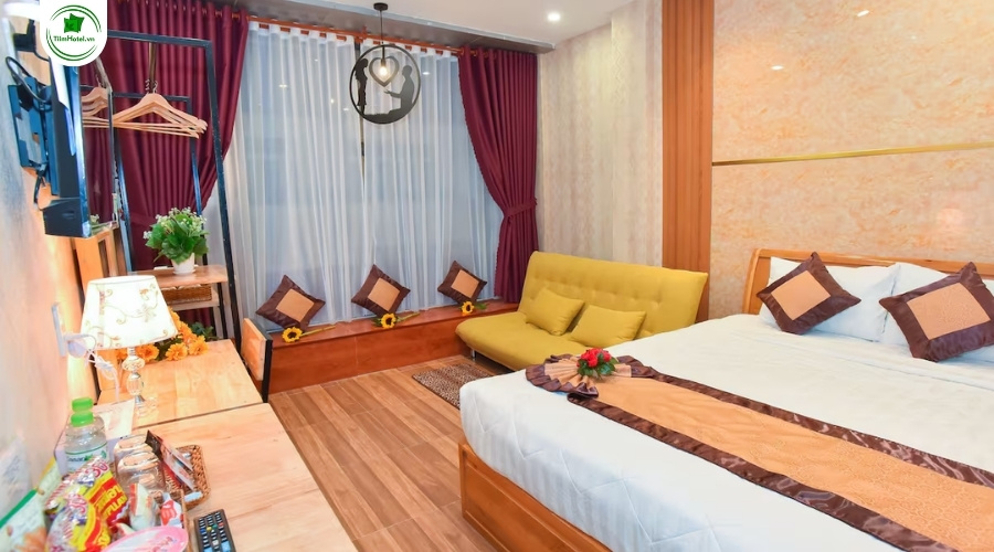 Khách sạn gần Đại học Y dược Cần Thơ Henry Iris Hotel