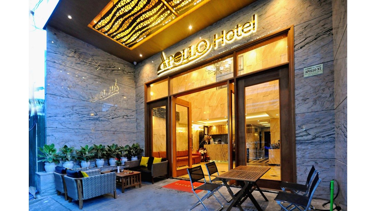 Apollo Hotel & Rooftop Swimming Pool
