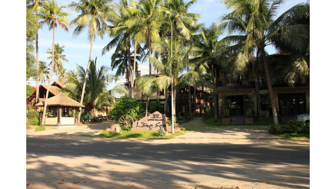 Lotus Village Resort Muine