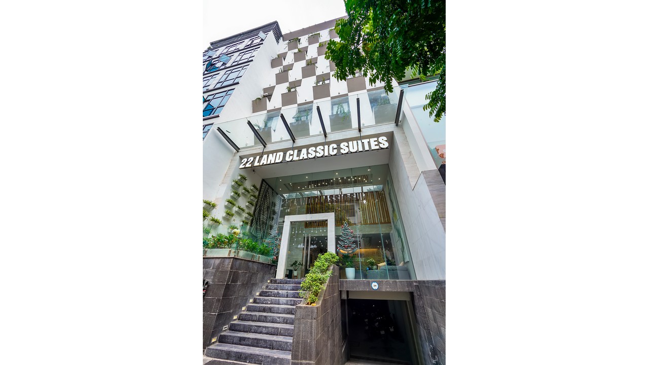 22 Land Classic Suites