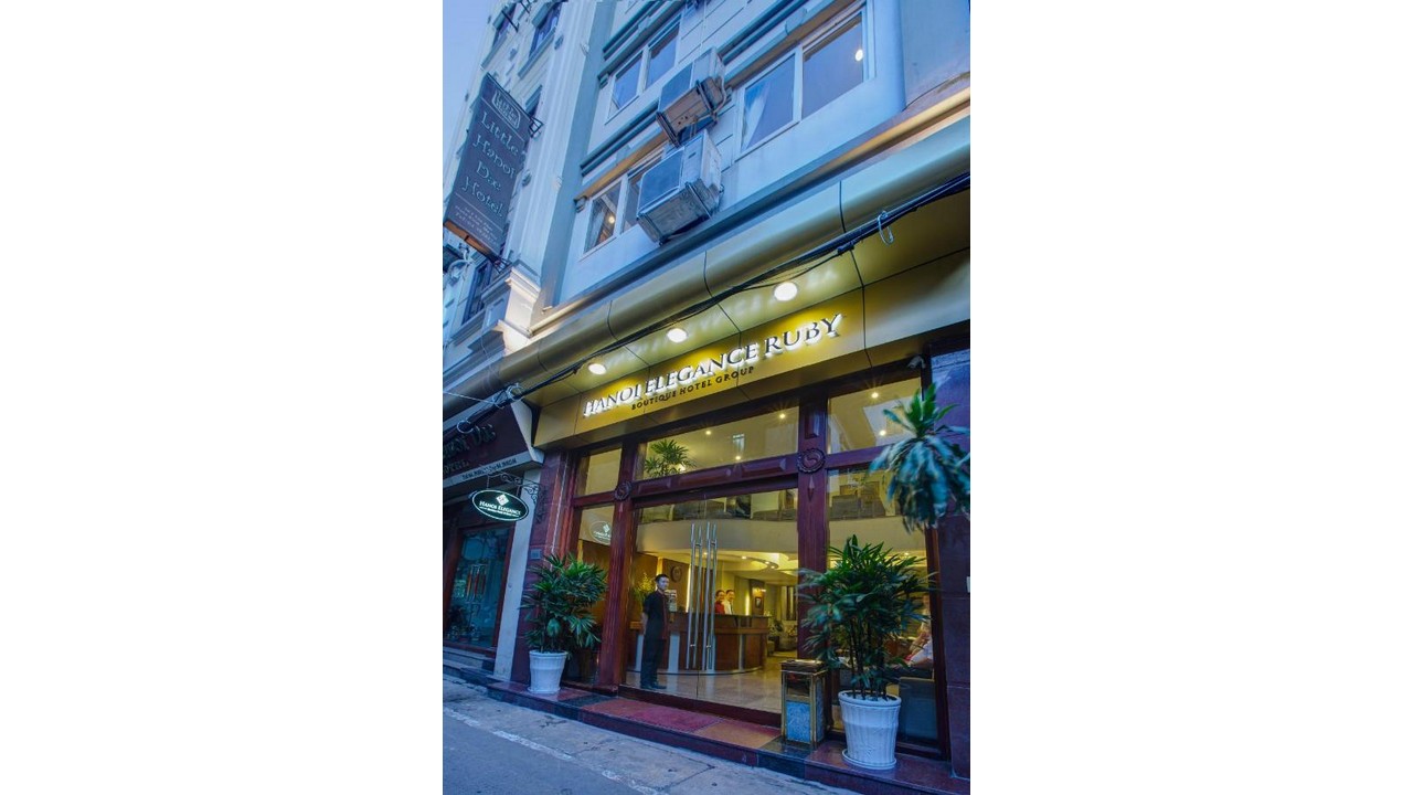 Eliana Ruby Hotel & Travel