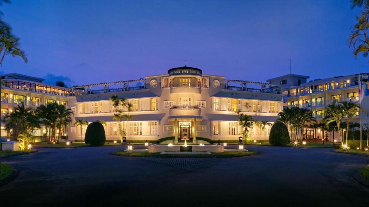 Khách sạn Azerai La Residence