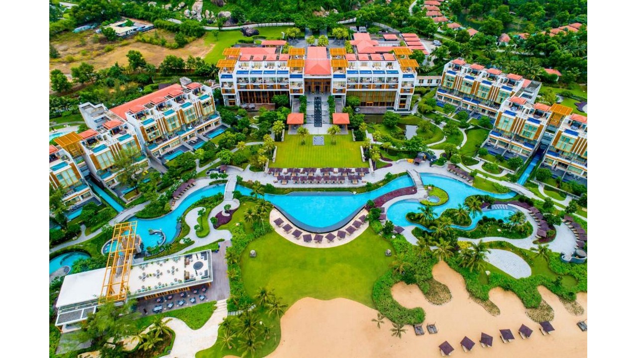 Angsana Lang Co Vietnam