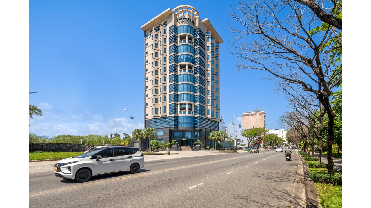 V-Hotel