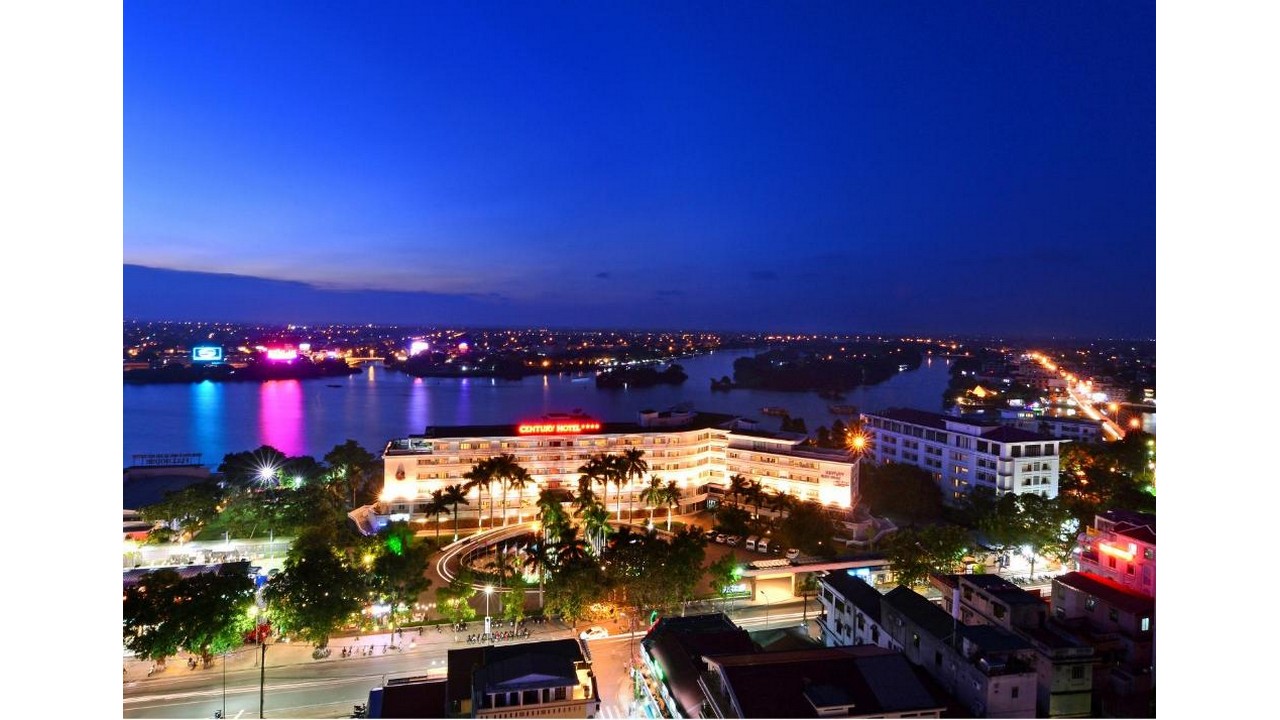Century Riverside Hotel Hue