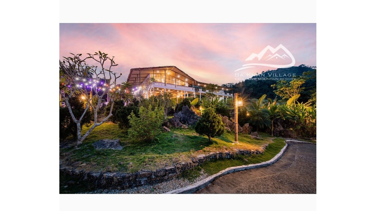 Ba Khan Village Resort