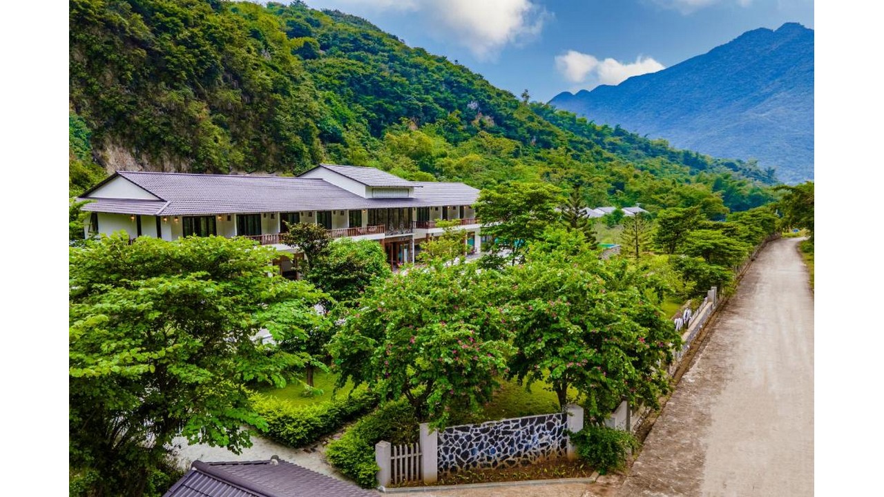 Mai Chau Mountain View Resort
