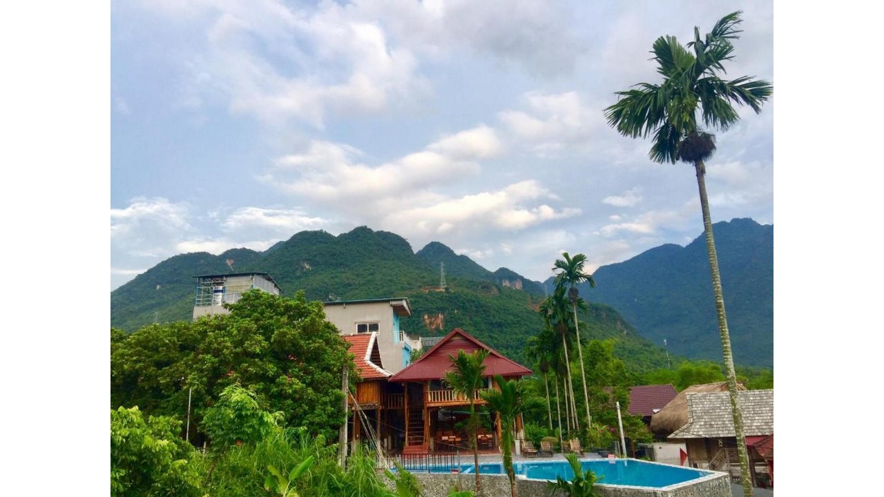 Mai Chau Sunset Boutique Hotel