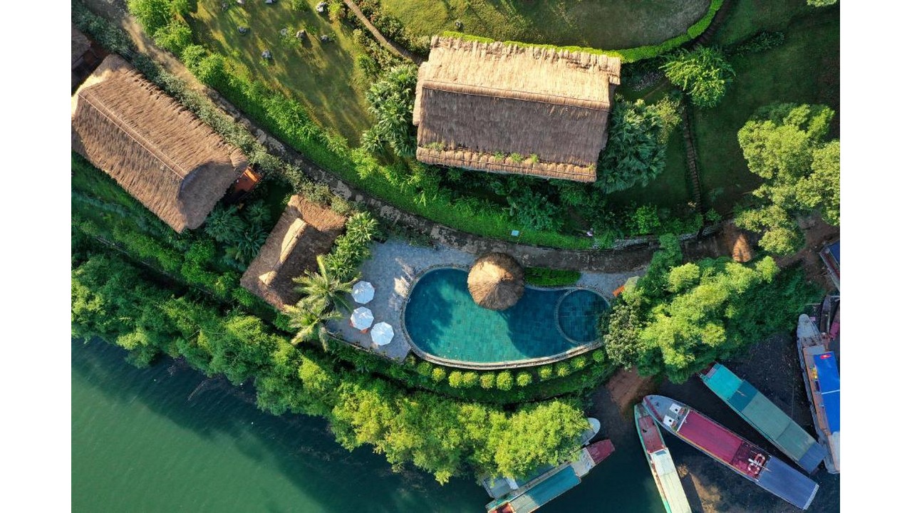 Mai Chau Hideaway Lake Resort