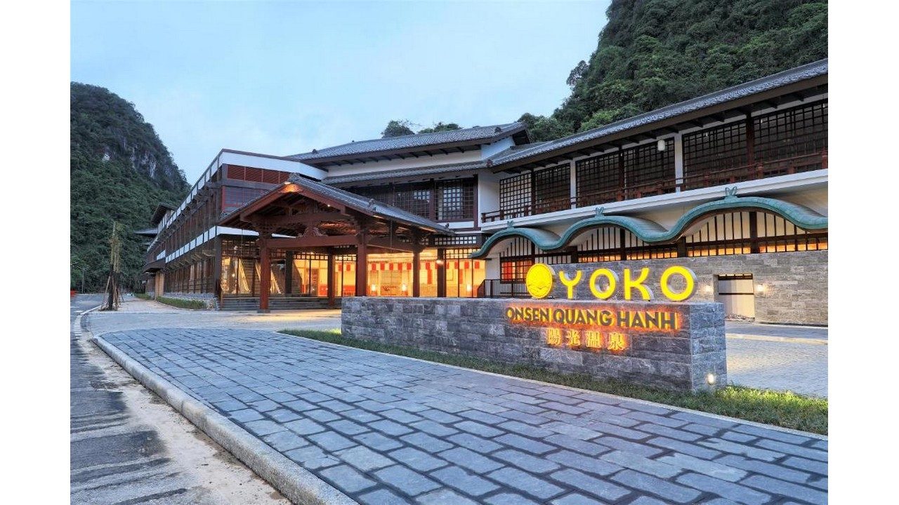 Yoko Onsen Quang Hanh
