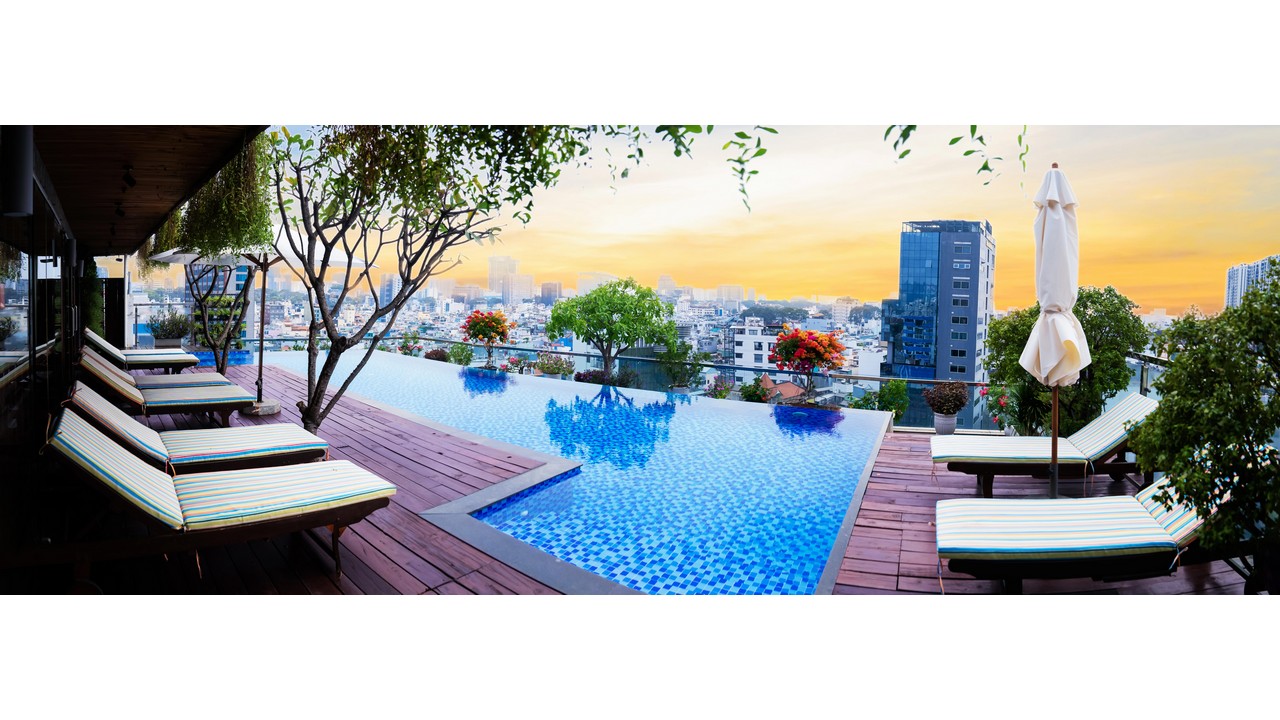 Lotus Saigon Hotel