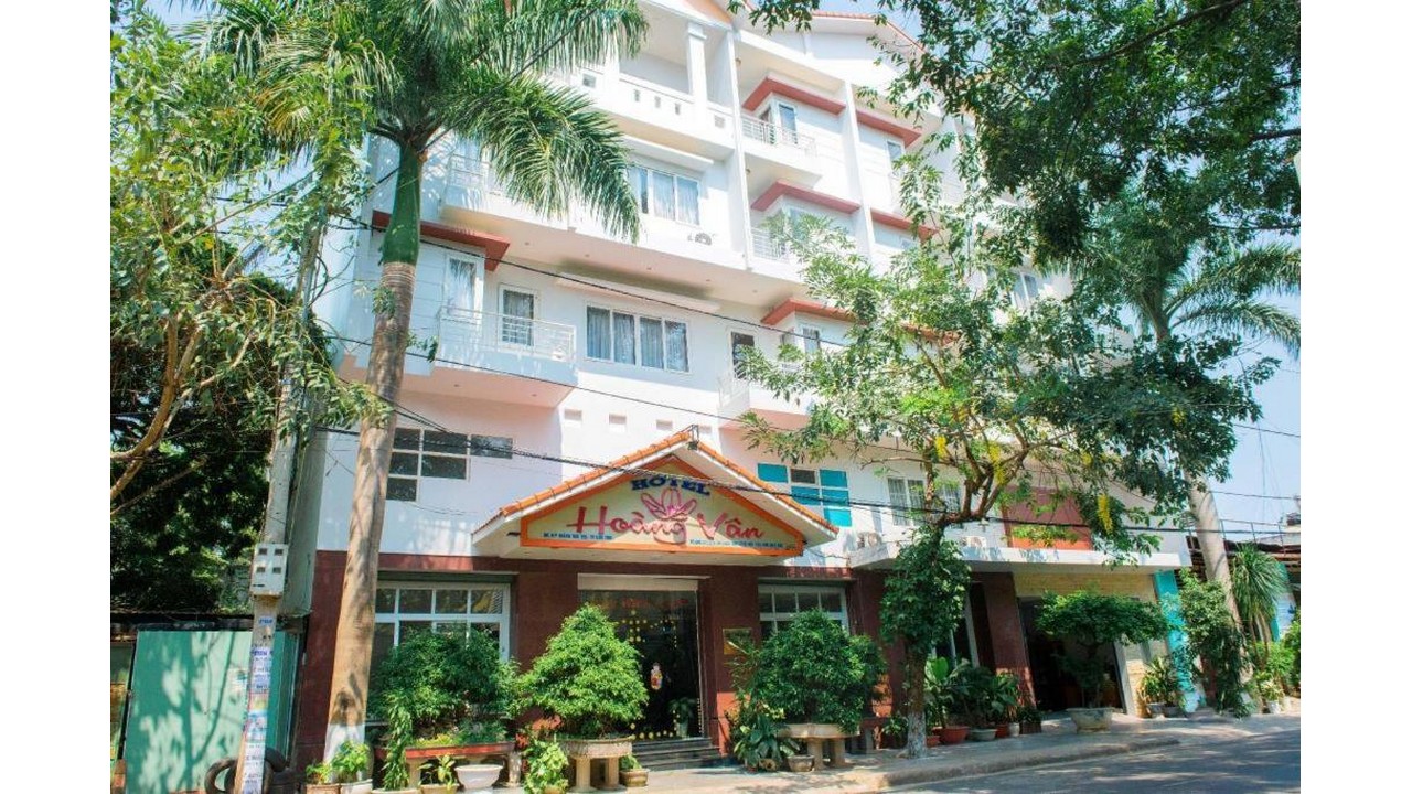 Khách Sạn Hoàng Vân Kon Tum