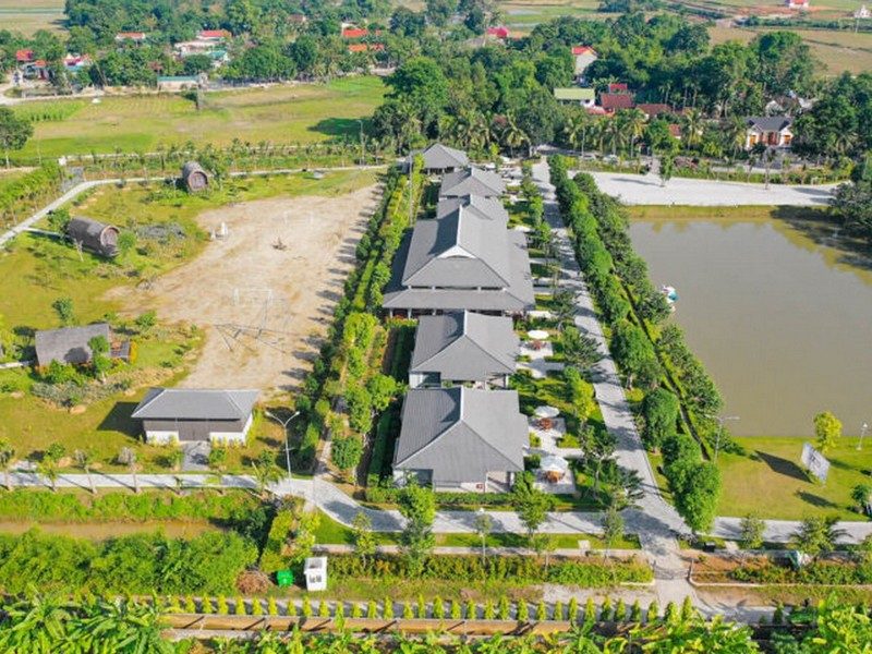 Làng du lịch Yên Trung