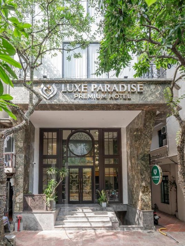 Luxe Paradise Premium Hotel
