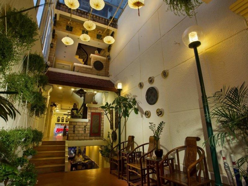 Classic Street Hotel