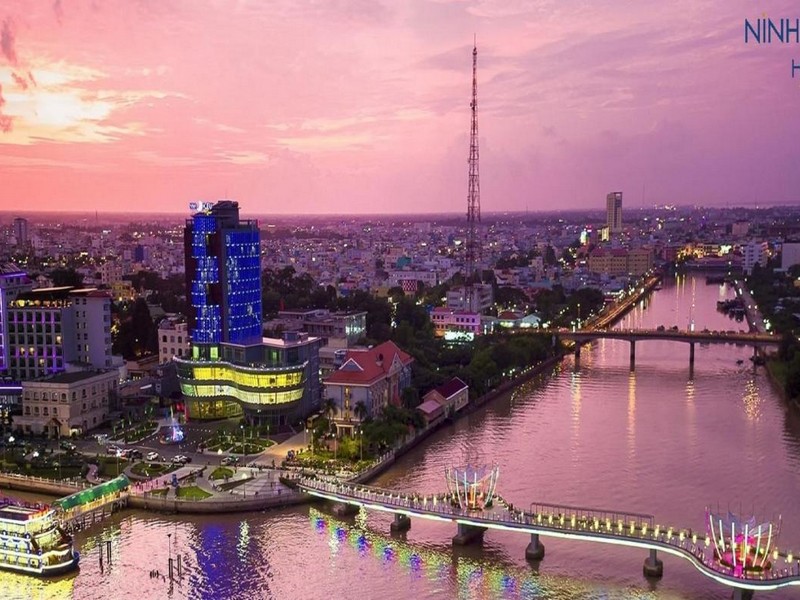 Ninh Kiều Riverside