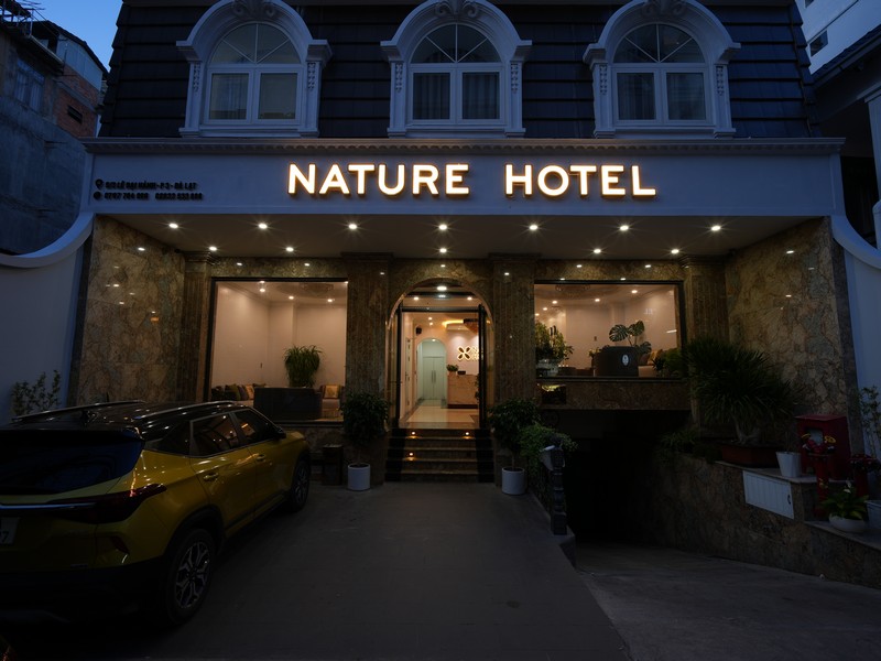 Nature Hotel - Lê Đại Hành