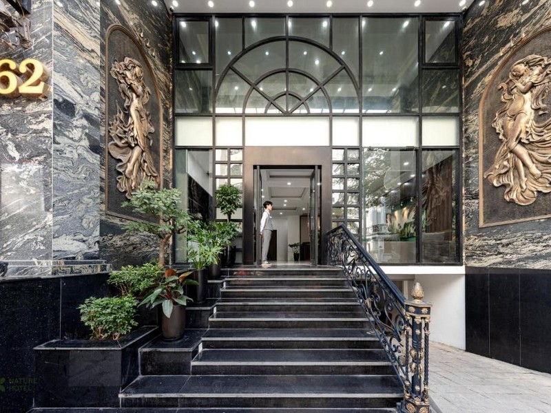 Nature Hotel - Khúc Thừa Dụ
