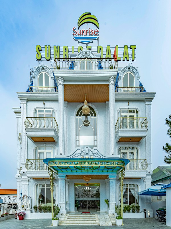 Sunrise Hotel Da Lat