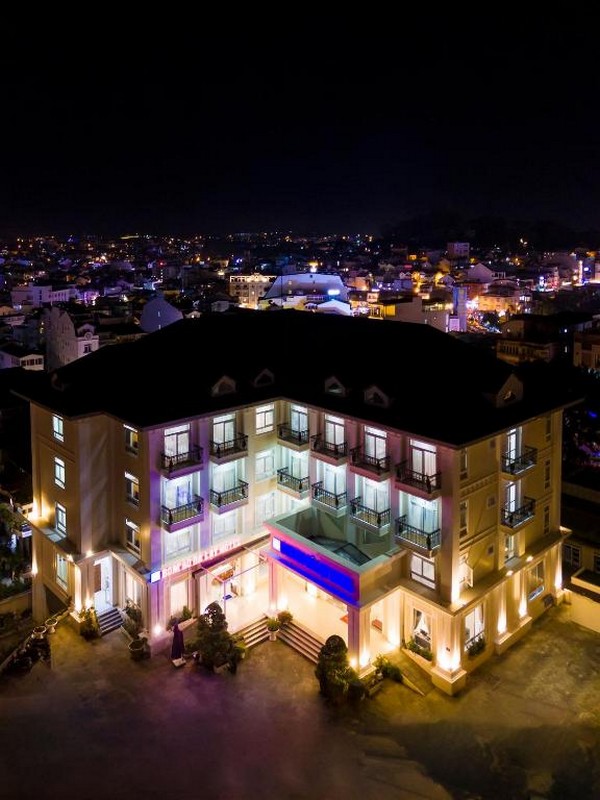 Bombo Da Lat Hotel
