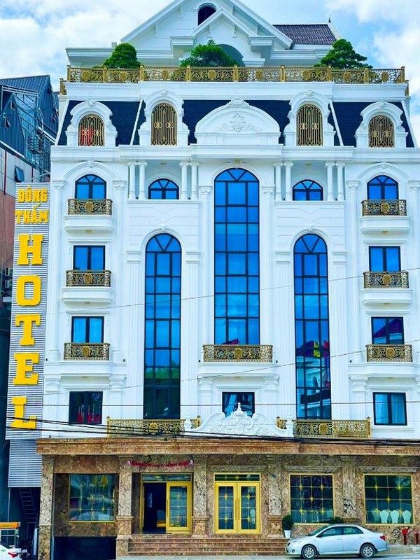 Khách sạn Đông Thắm