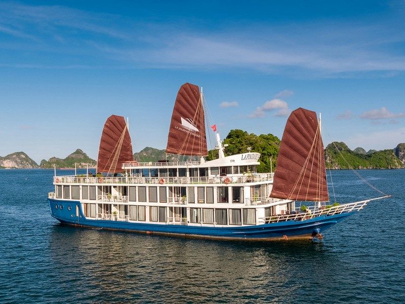 Du thuyền Le Journey Luxury Cruise