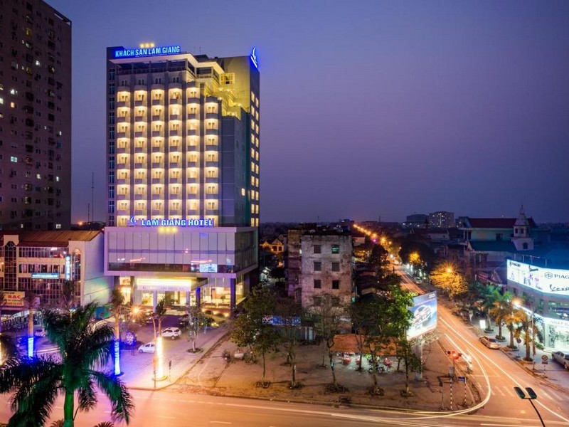 Lam Giang Hotel