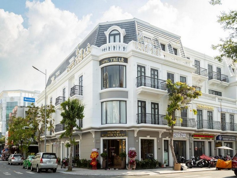 Hotel Trí Lê Premier